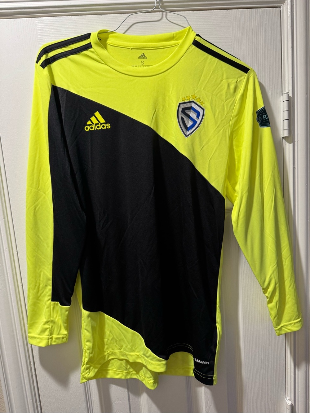 adidas Squadra 21 goalkeeper jersey